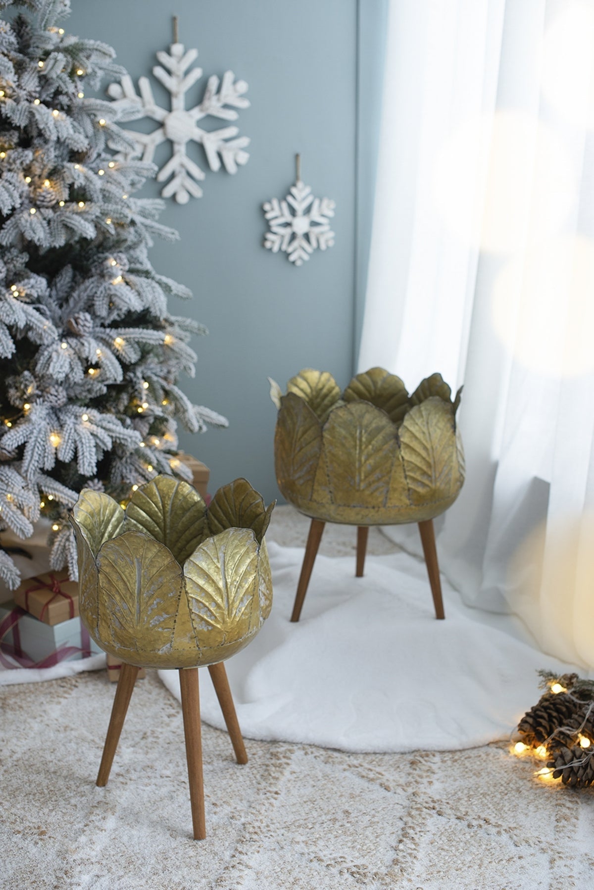 Set of 2 Distressed Metal Planters on Wood Legs, Antique Yellow