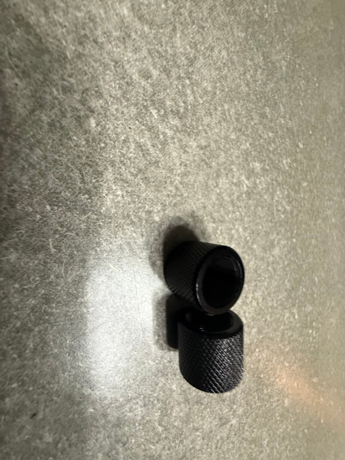 1/2-28 Thread protector.