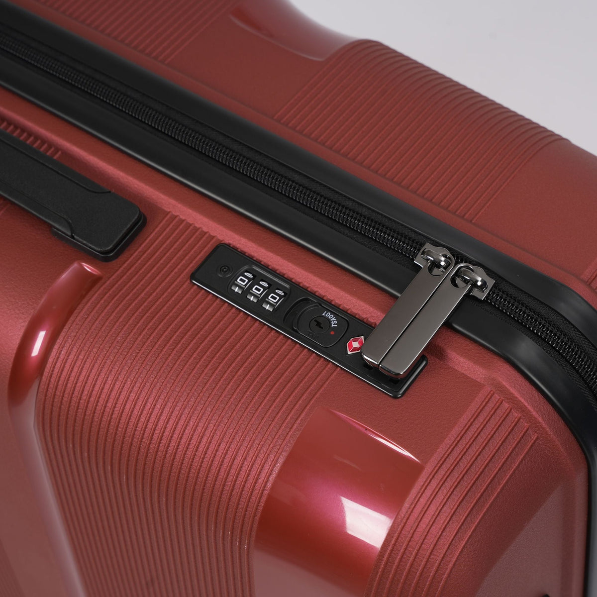 20-inch Red Carry-On Hardcase Roller Luggage