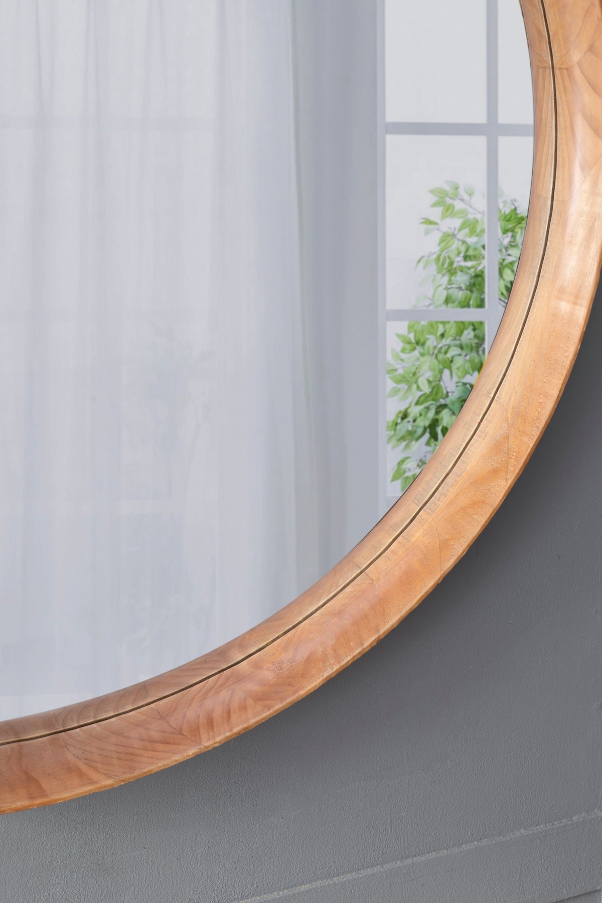 Round Brown Wood Frame Wall Mirror, 39.4 in